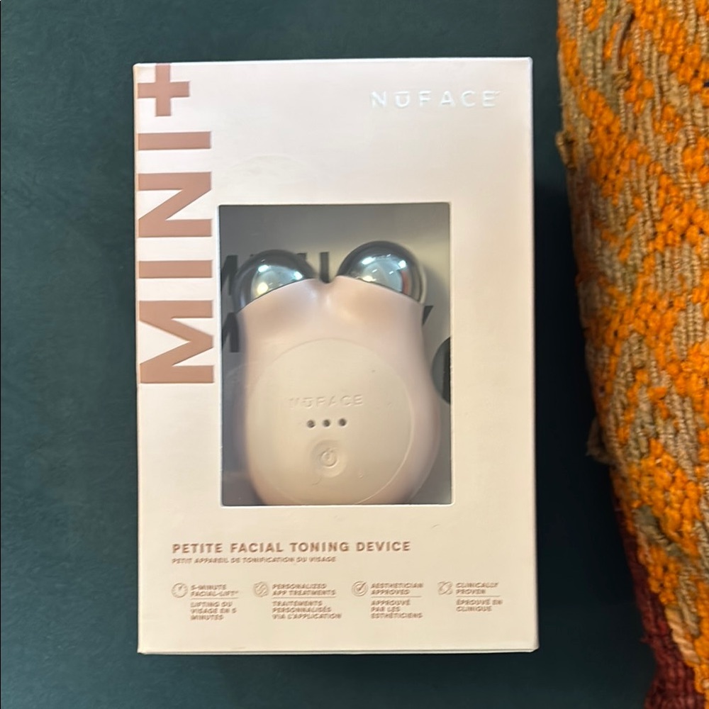 NuFACE Mini+ Petite Facial Toning Device